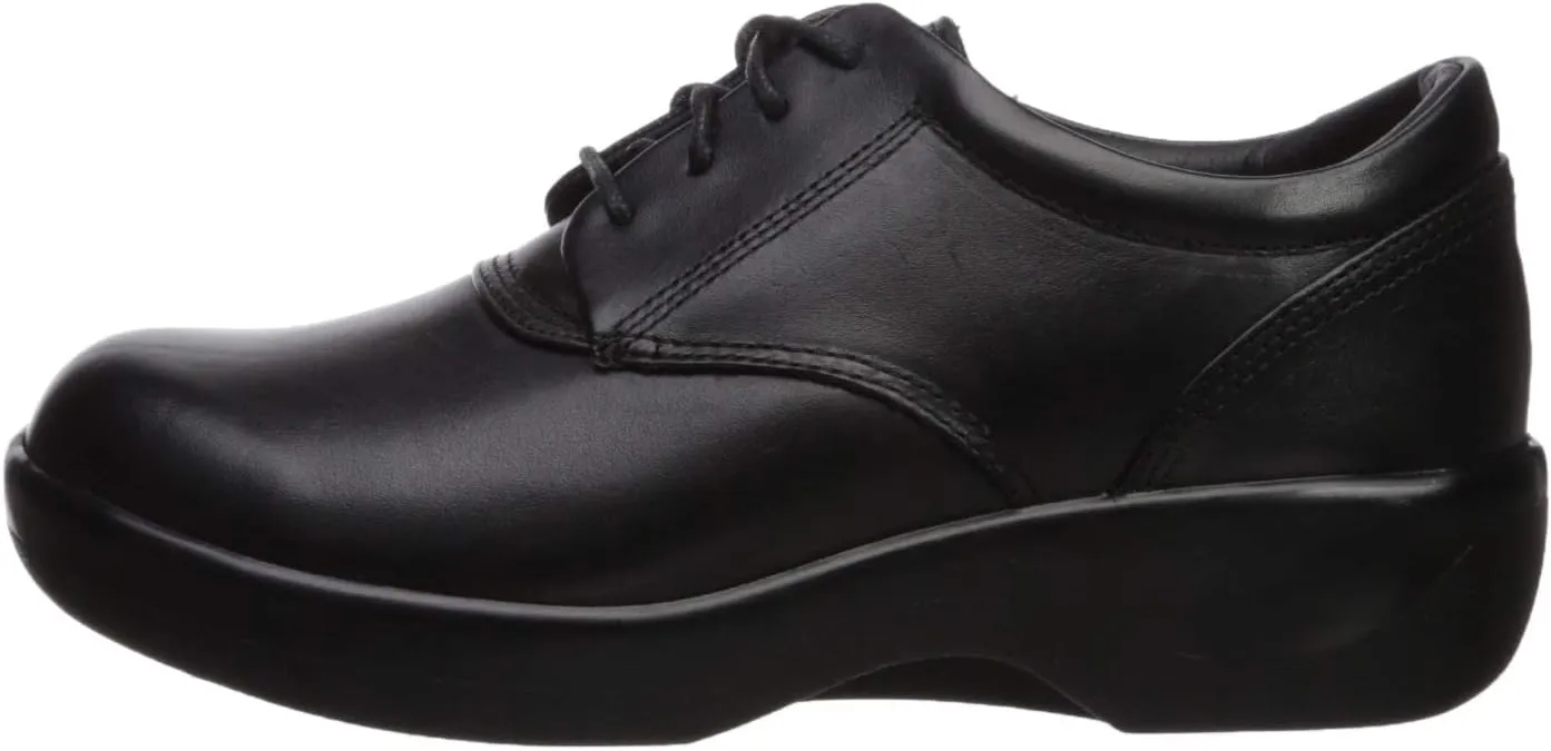 Apex Women's Conform Classic Oxford Sneaker