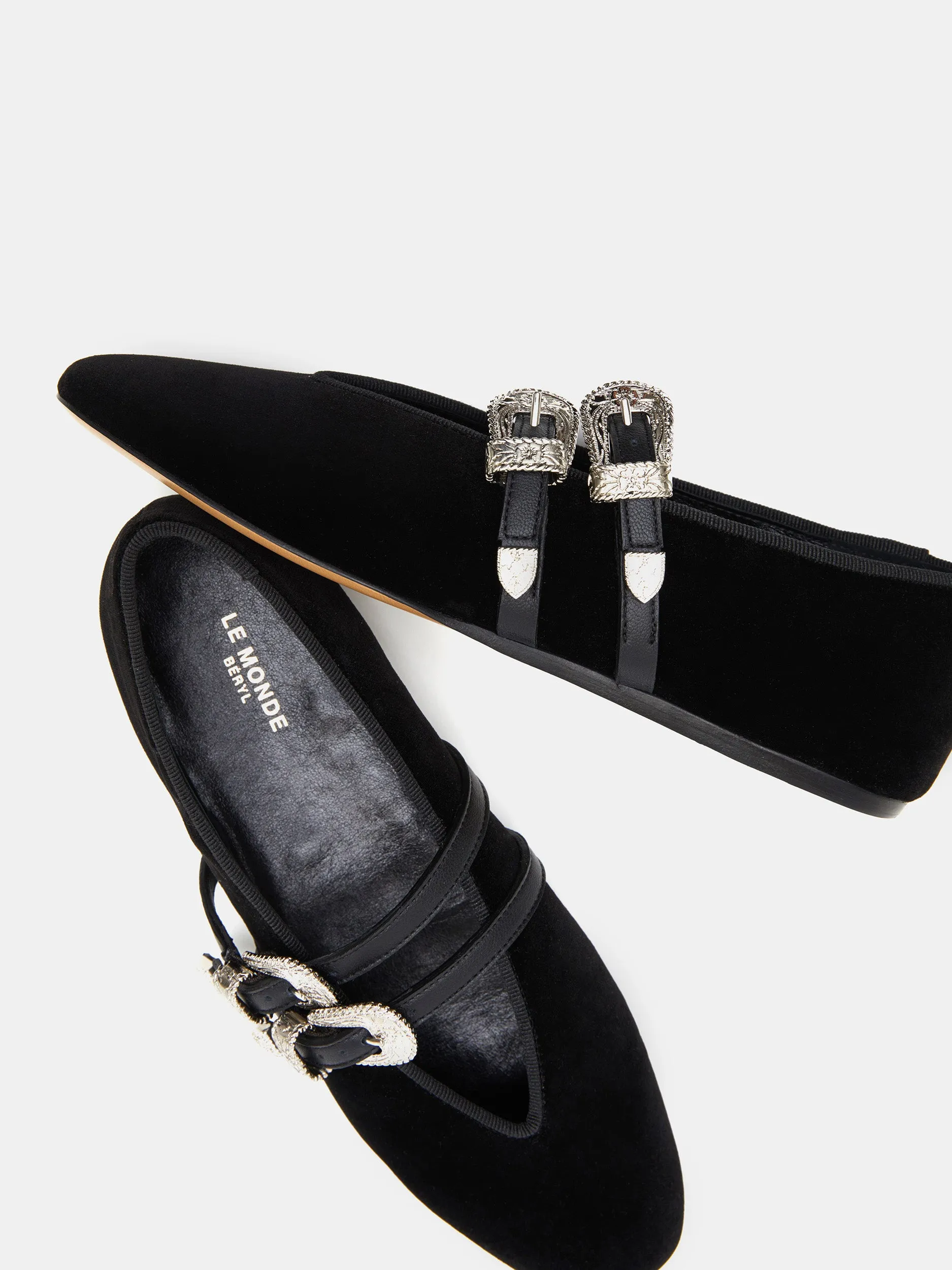 Claudia Slipper / Black Velvet