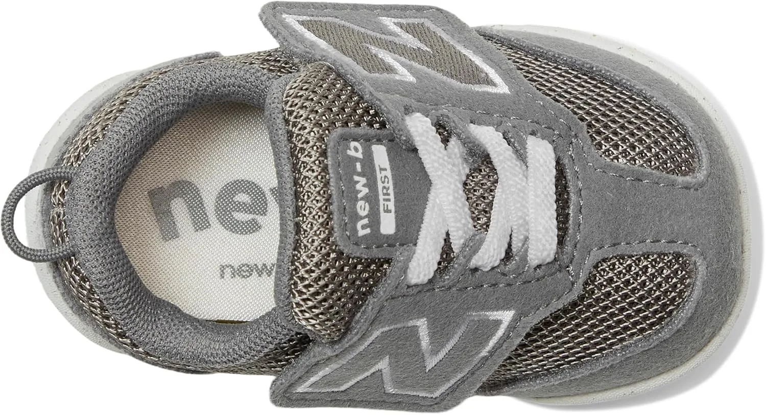 New Balance Baby-Boy's New-b First V1 Sneaker