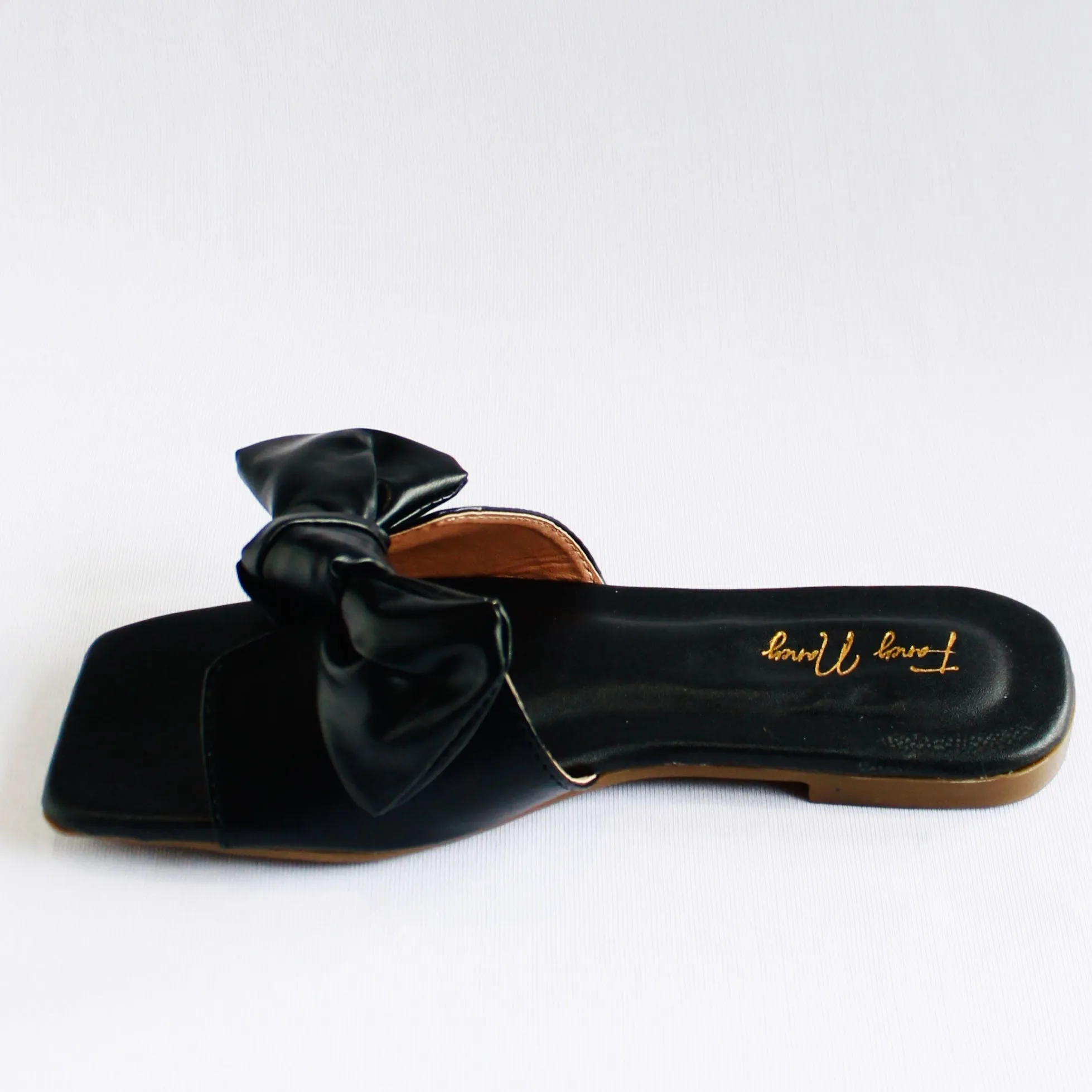 Square Toe Knot Flats- Black