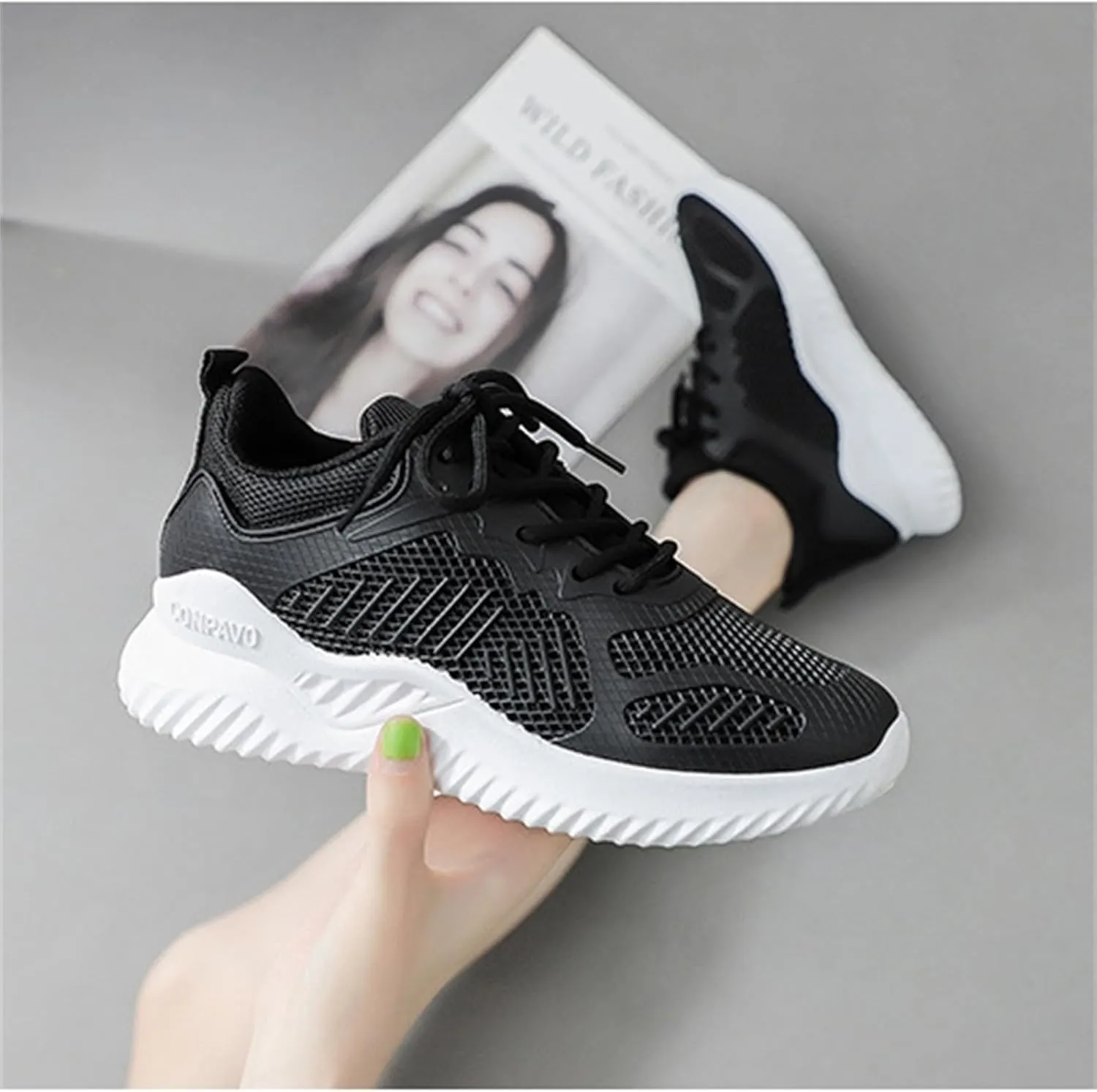 Women Runners Walking Shoes White Tennis Non Slip Running Shoes Lightweight Workout Breathable Cushioning Fashion Sneakers