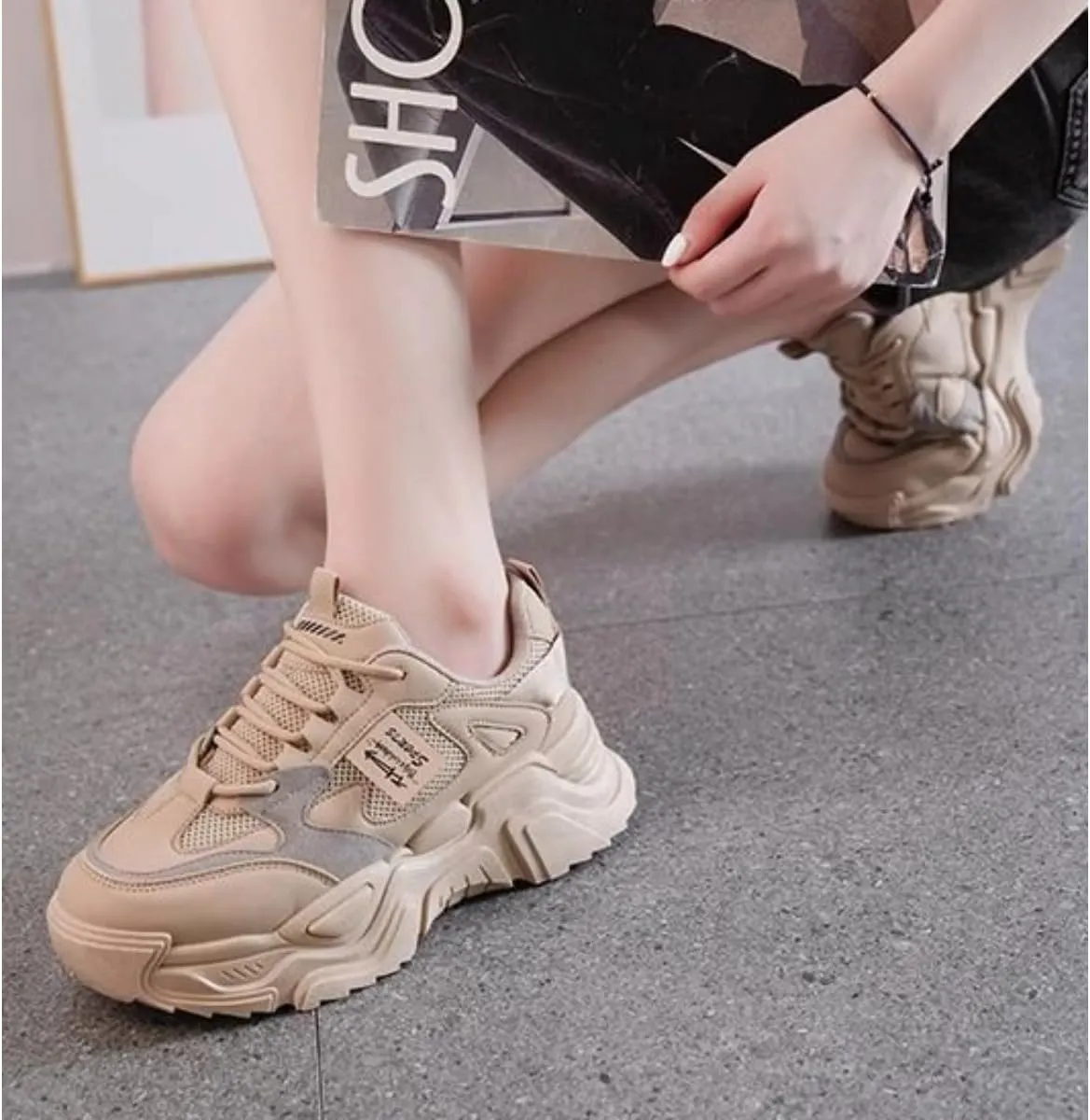 Women's Fashion Dad Sneakers - Chunky Platform Running Shoes in Beige or White with Breathable Mesh Design