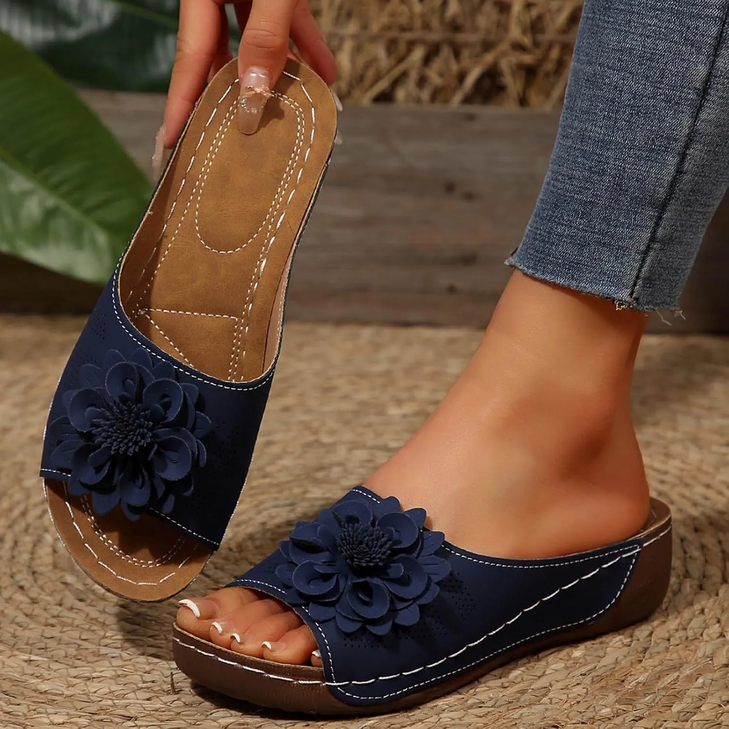 Women's Memory Foam Platform Slides Sandals Breathable Arch Support Walking Shoes, Open-Toe Wedge Beach Sandals with Cushioning