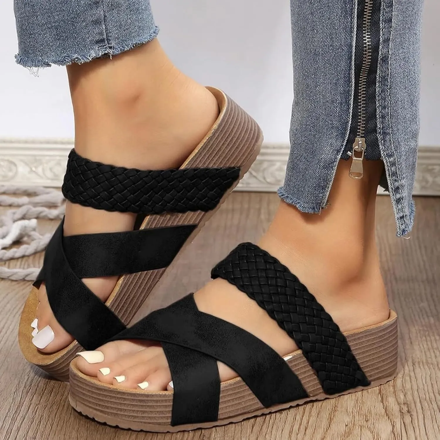 Womens Summer Braided Slide Sandals Crisscross Strap Sandals Platform Wedge Sandal Comfortable Open Toe Slip On Shoes Fashion Casual Hollow Shoes Lightweight Outdoor Slippers