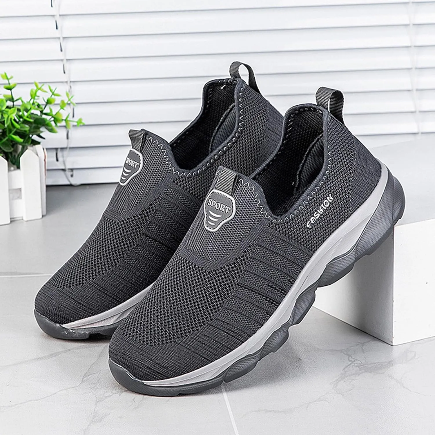 Womens Walking Shoes Slip on Non Slip Memory Foam Arch Support Running Shoes Breathable Mesh Sports Workout Tennis Shoes Fashion Lace Up Sneakers